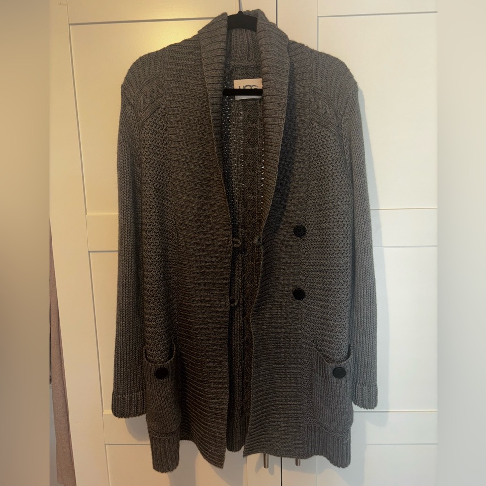 UGG Charcoal Knit Sweater size S